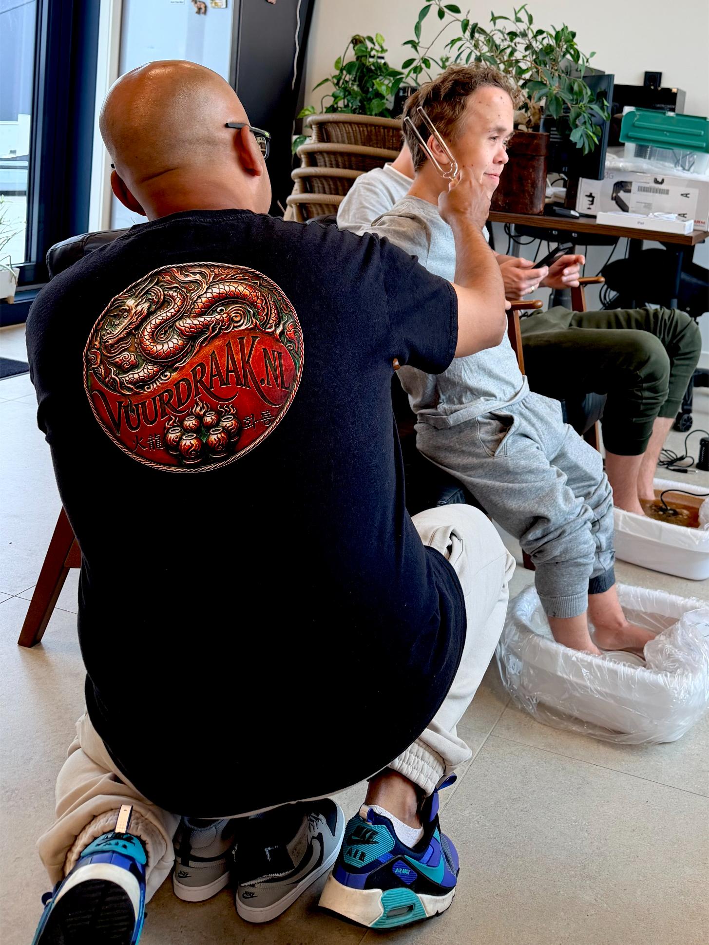 Phonophoresis with a tuning fork during the on-site foot bath